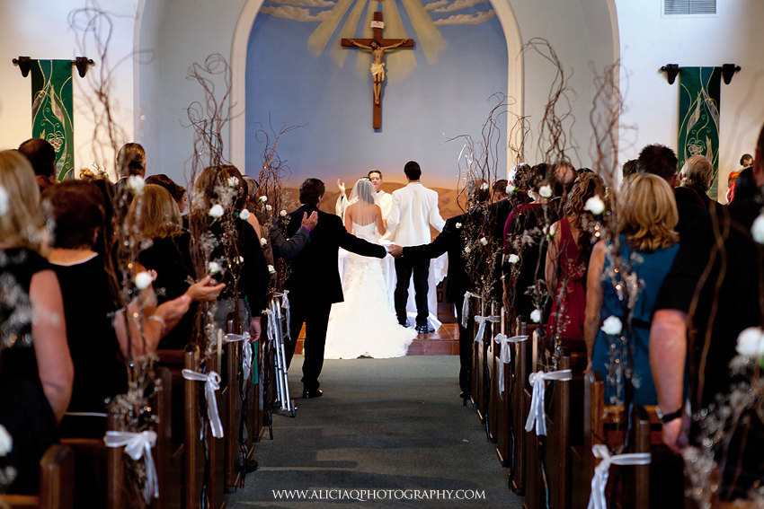 San-Diego-Catholic-Wedding-Saint-Agnes-Sheraton (17)