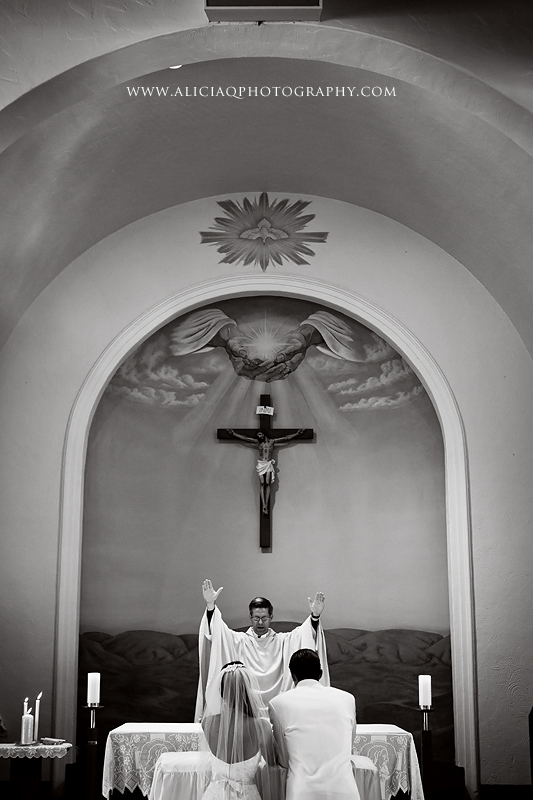 San-Diego-Catholic-Wedding-Saint-Agnes-Sheraton (21)