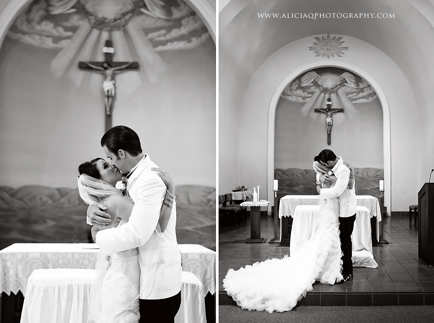 San-Diego-Catholic-Wedding-Saint-Agnes-Sheraton (24)