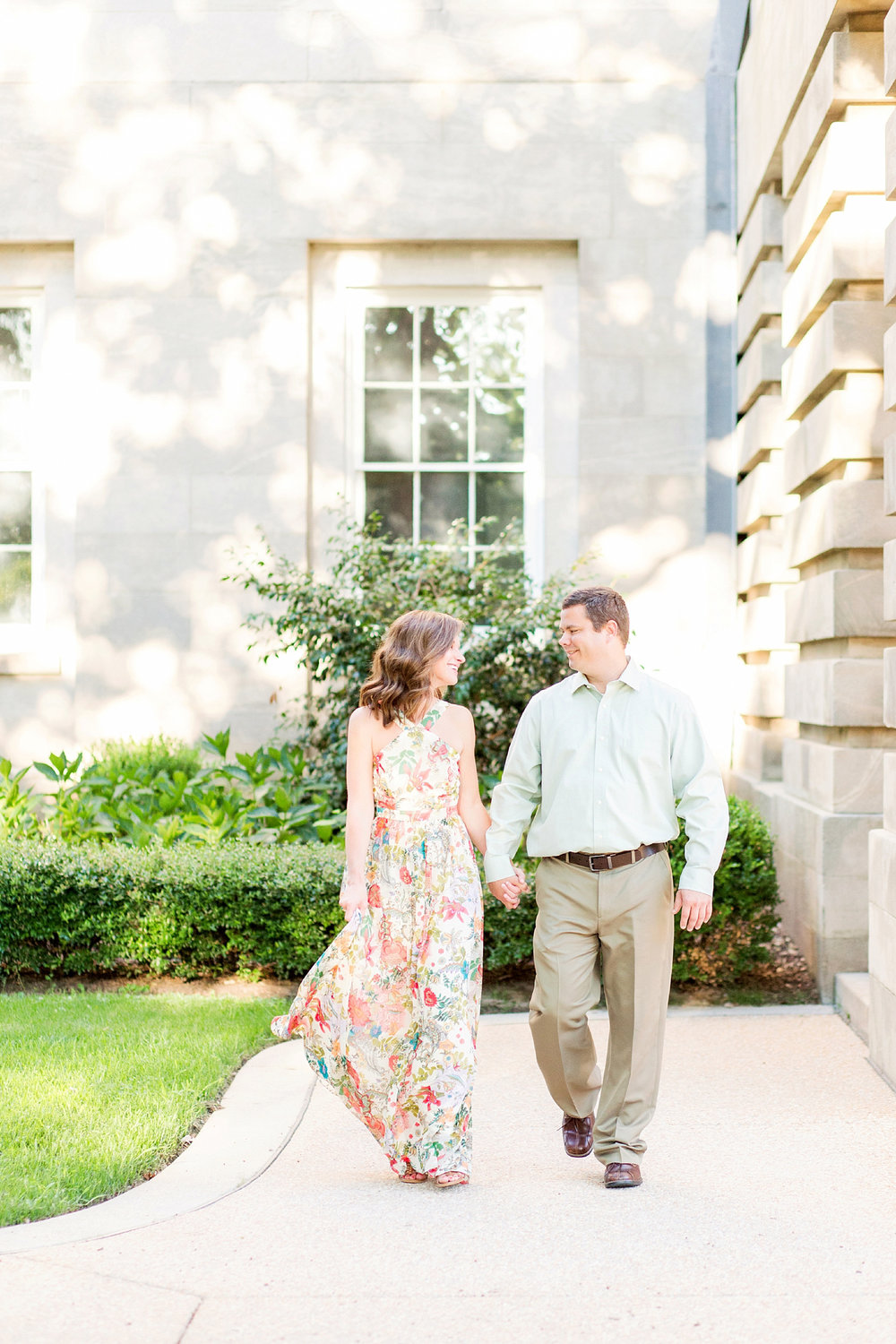 downtown-raleigh-engagement-photos